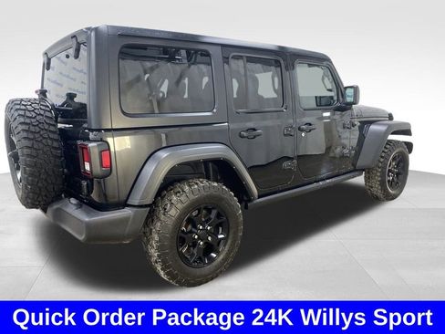 Used 2022 Jeep Wrangler Unlimited Sport image 4
