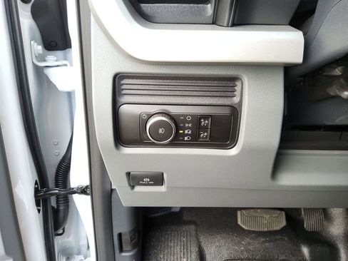 New 2026 Ford F450 XL w/ XL Chrome Package image 8