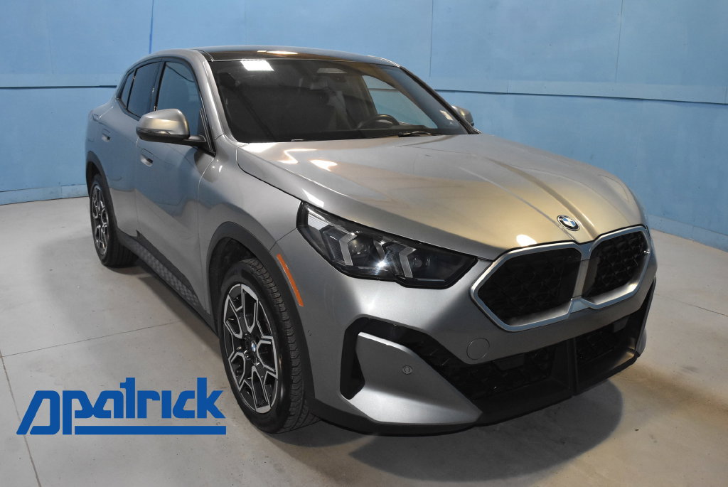 Used 2025 BMW X2 xDrive28i w/ Technology Package AWD/4WD image 1