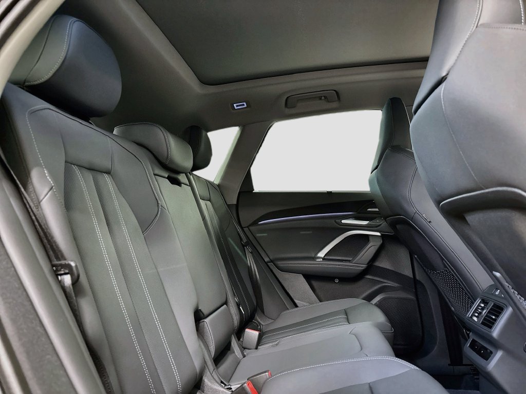 New 2026 Audi Q5 Premium Plus AWD/4WD image 16