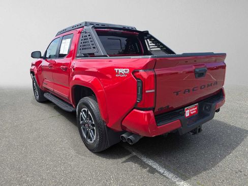 Used 2024 Toyota Tacoma TRD Sport w/ TRD Sport Premium Package AWD/4WD image 5