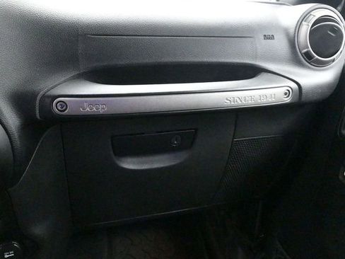 Used 2016 Jeep Wrangler Sport w/ Quick Order Package 24S image 16