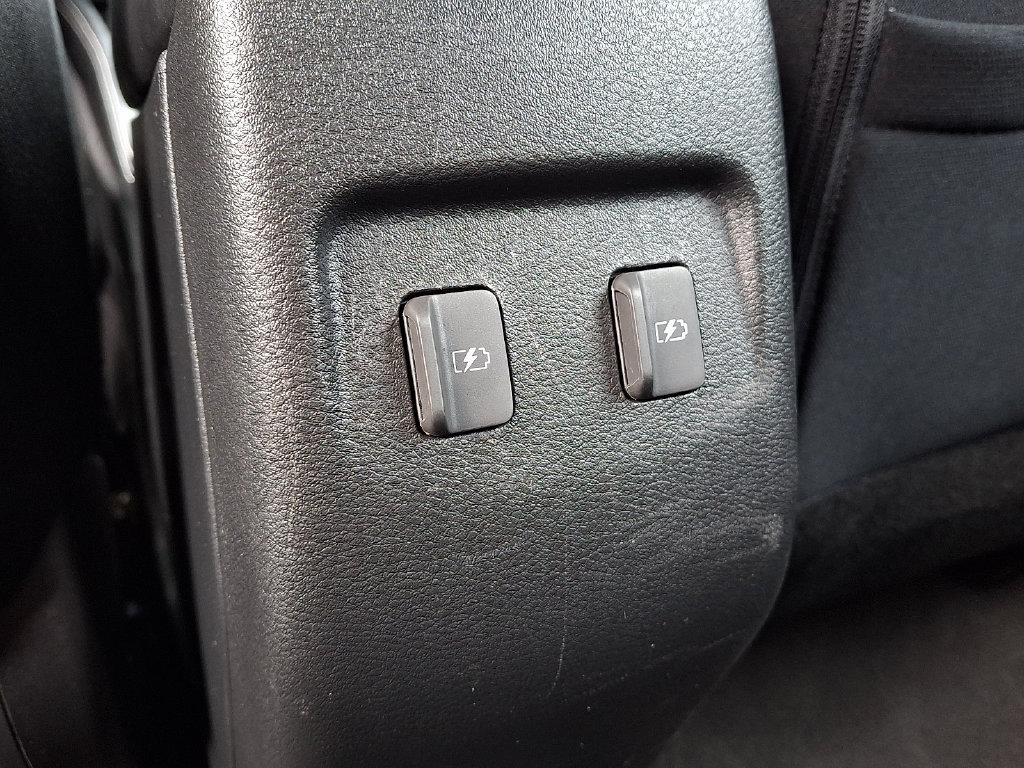 Used 2024 Nissan Kicks SV w/ Exterior Package FWD image 14