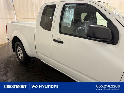 Used 2018 Nissan Frontier S RWD image 16