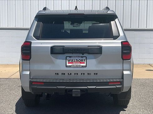New 2026 Toyota 4Runner SR5 RWD image 5