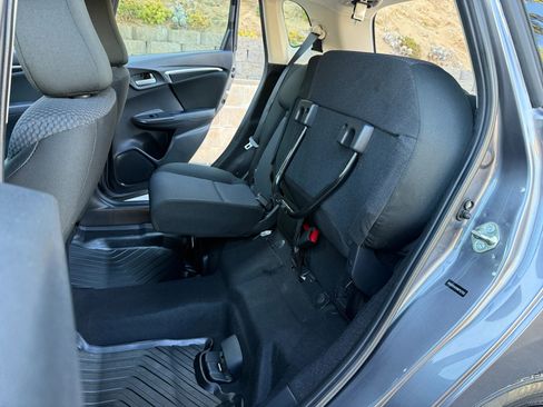 Used 2019 Honda Fit LX image 23