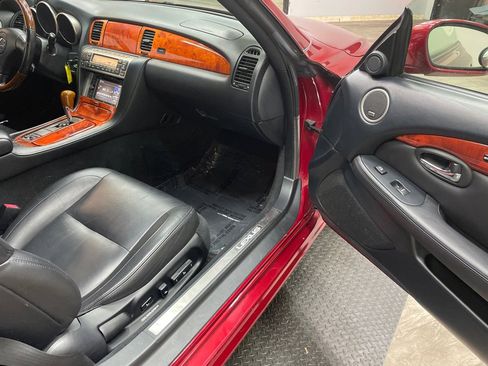 Used 2006 Lexus SC 430 Convertible image 38