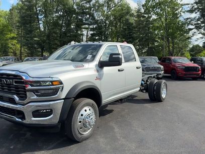 New 2026 RAM 4500 4x4 Crew Cab DRW