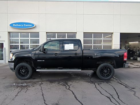 Used 2014 GMC Sierra 2500 SLT w/ SLT Convenience Package image 9