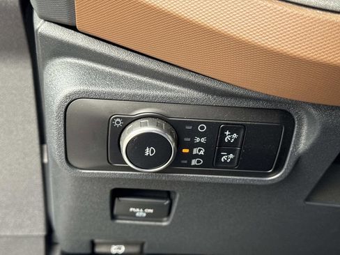 Used 2024 Ford Bronco Outer Banks w/ Sasquatch Package image 28