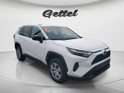 Used 2025 Toyota RAV4 LE FWD image 3