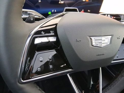 New 2026 Cadillac Lyriq Luxury w/ LPO, Floor Liner Package AWD/4WD image 11