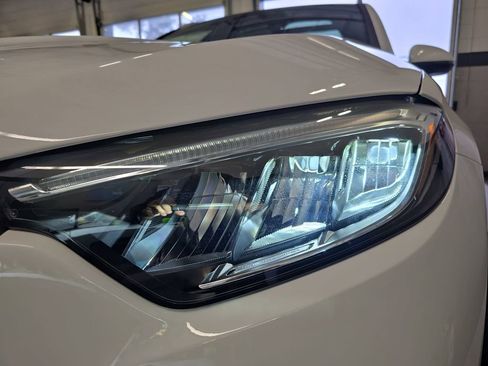 New 2026 Mercedes-Benz GLC 300 image 32