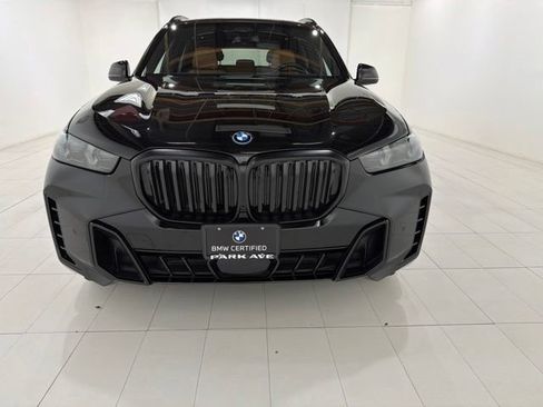 Used 2024 BMW X5 xDrive50e w/ M Sport Package AWD/4WD image 8
