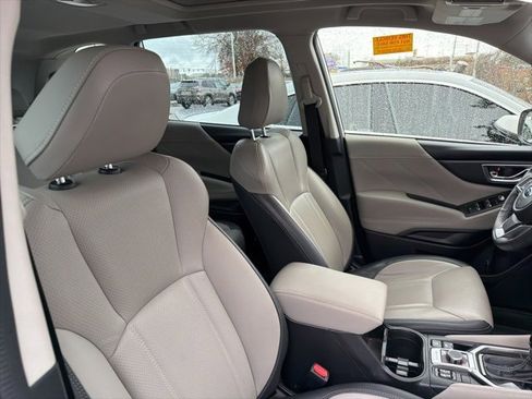 Used 2021 Subaru Forester Limited w/ Popular Package #3 image 10