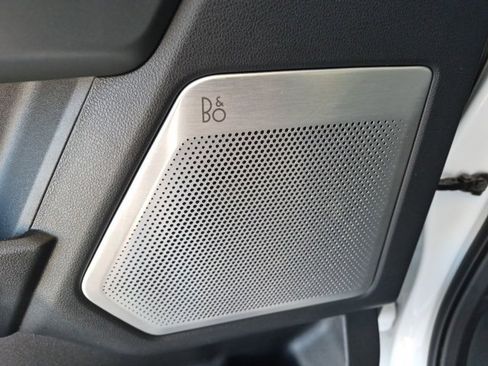 Used 2023 Ford F150 Lariat w/ Equipment Group 502A High image 20