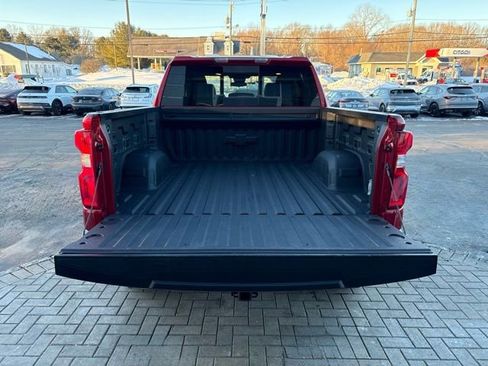 Used 2023 Chevrolet Silverado 1500 LT Trail Boss w/ LT Trail Boss Premium Package image 16