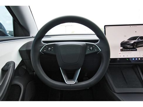 Used 2024 Tesla Model 3 Performance AWD/4WD image 15