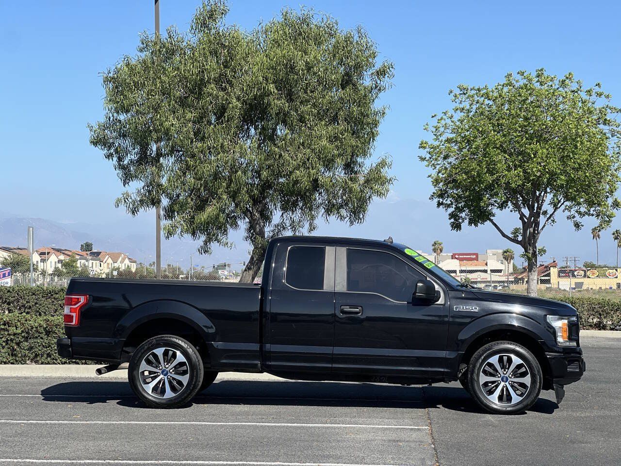Used 2020 Ford F150 XL w/ Equipment Group 101A Mid RWD image 9