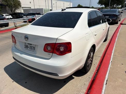 Used 2006 Volkswagen Jetta 2.5 FWD image 3