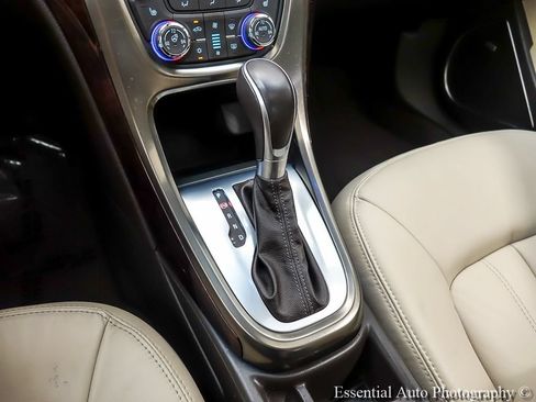 Used 2016 Buick Verano Leather w/ Experience Buick Package FWD image 21
