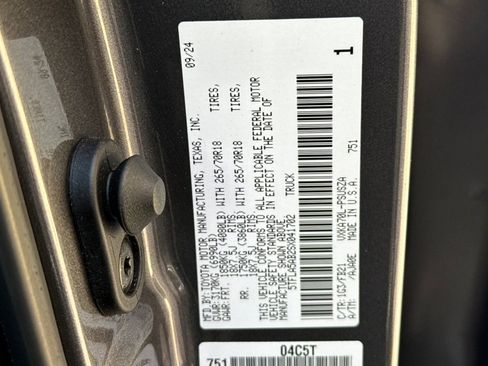 Used 2025 Toyota Tundra SR5 RWD image 28