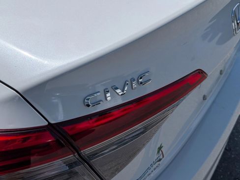 Used 2023 Honda Civic EX image 34