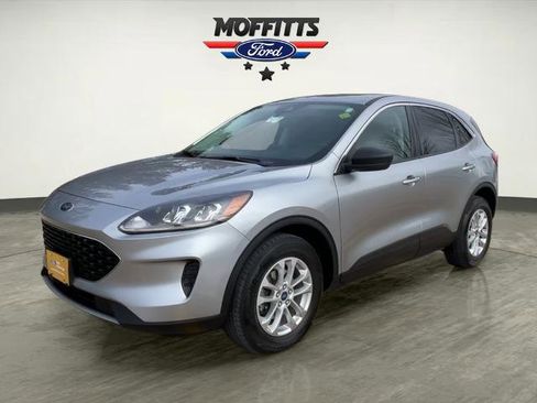 Certified 2022 Ford Escape SE w/ Cold Weather Package image 1