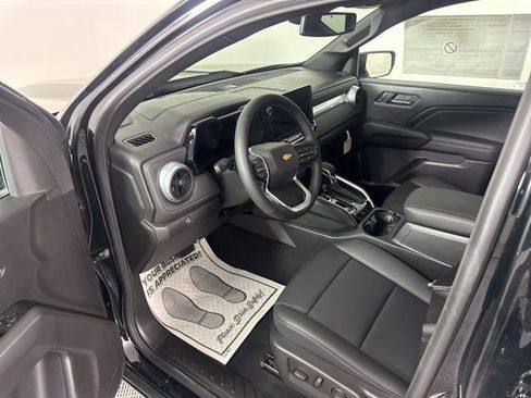 New 2026 Chevrolet Colorado LT w/ LT Convenience Package AWD/4WD image 22