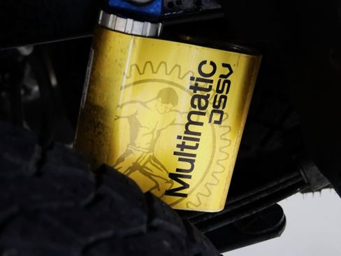 Used 2023 GMC Canyon AT4X image 26