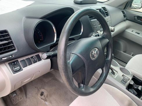 Used 2008 Toyota Highlander 2WD image 7