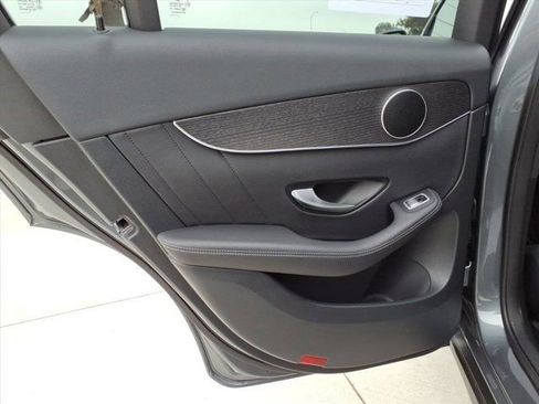 Certified 2022 Mercedes-Benz GLC 300 image 17