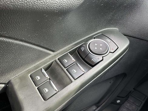 Certified 2021 Ford Escape SE image 33