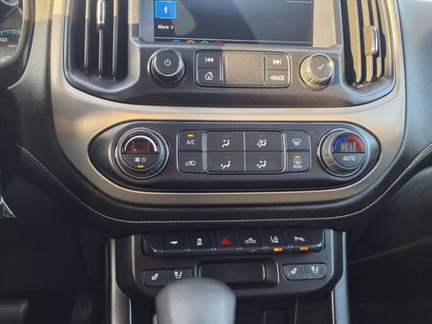 Certified 2022 GMC Canyon Denali image 14