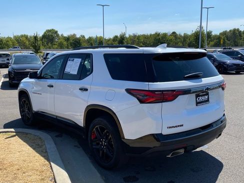 Used 2023 Chevrolet Traverse Premier w/ Redline Edition AWD/4WD image 6
