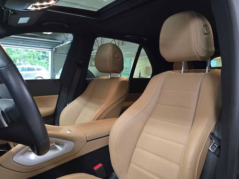 Certified 2025 Mercedes-Benz GLE 450e 4MATIC image 21