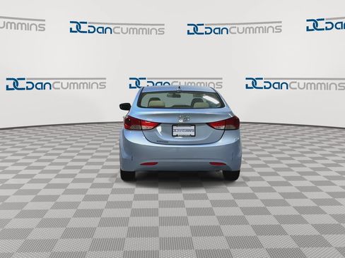 Used 2013 Hyundai Elantra GLS w/ Preferred Pkg FWD image 7