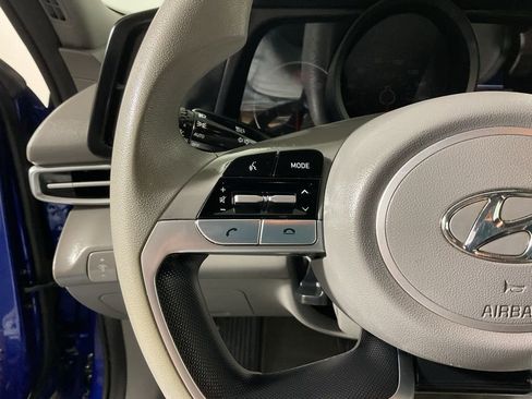 Used 2021 Hyundai Elantra SEL image 23