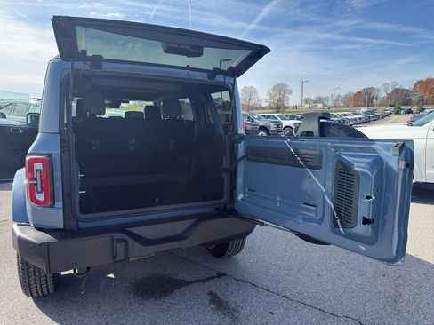 New 2025 Ford Bronco Outer Banks image 17