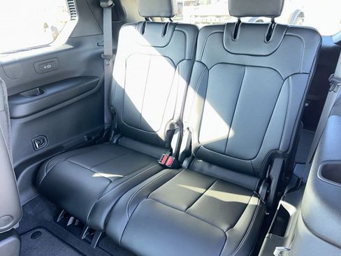 New 2025 Jeep Grand Cherokee L Limited w/ Black Appearance Package image 18