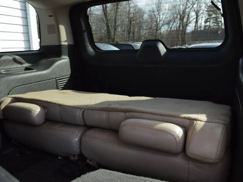 Used 2009 GMC Yukon SLT image 19