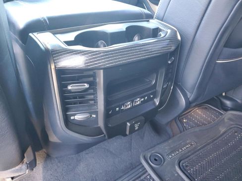 Used 2019 RAM 1500 Limited image 12