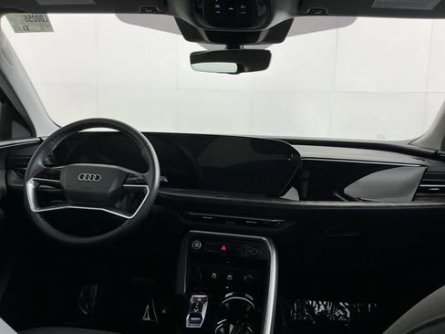 Used 2025 Audi Q5 Premium Plus AWD/4WD image 14