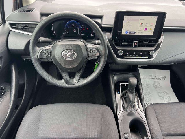 Used 2026 Toyota Corolla LE FWD image 17