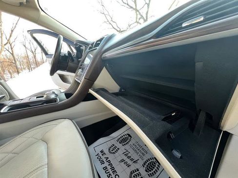 Used 2017 Ford Fusion Platinum image 14