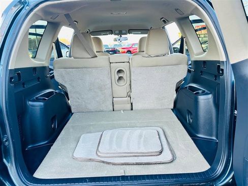 Used 2012 Toyota RAV4 4WD image 21