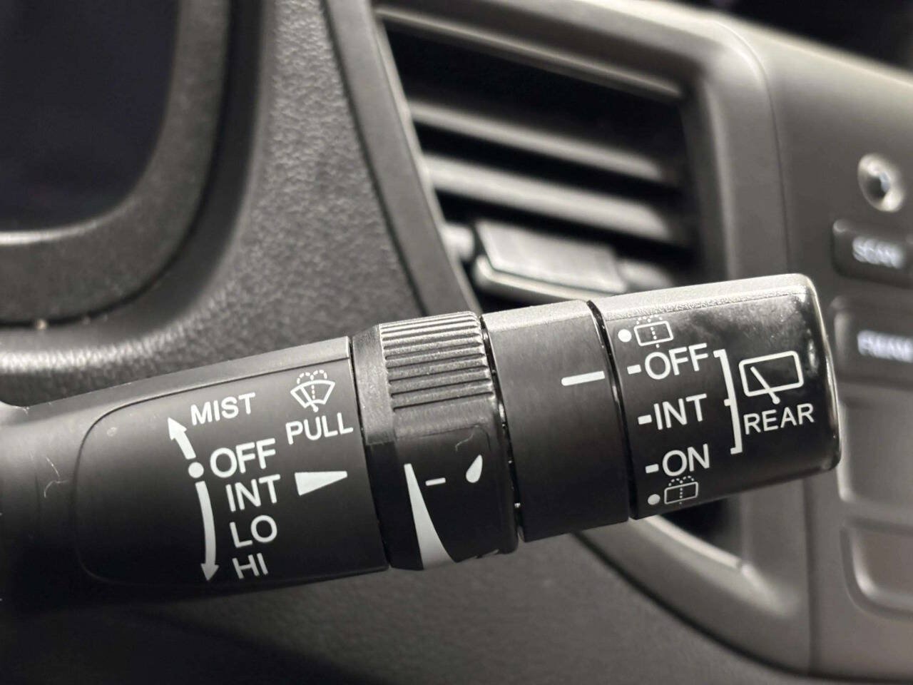 Used 2012 Honda CR-V EX-L image 28