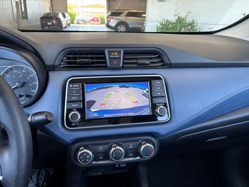 Used 2025 Nissan Versa SV FWD image 24