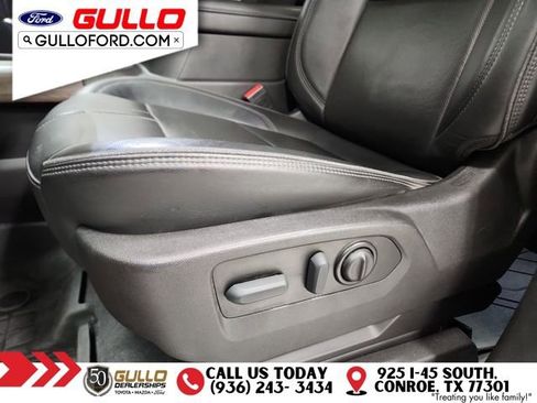 Used 2022 Chevrolet Silverado 1500 High Country w/ Safety Package II image 22