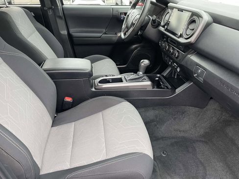 Used 2023 Toyota Tacoma TRD Sport image 41